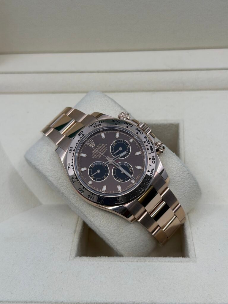 2021 Rolex Cosmograph Daytona Chocolate Dial 116505 Everose Gold